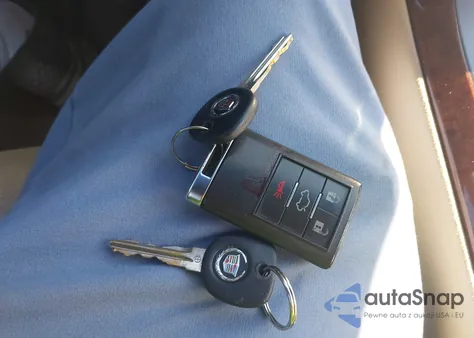 2011 Cadillac Cts Luxury z USA, uszkodzony, nr VIN 1G6DE5EY4B0168177